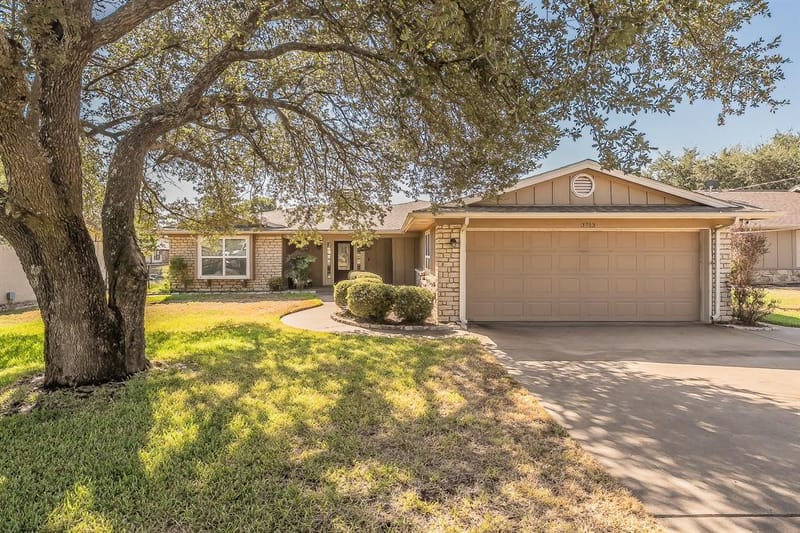 3713 Quail Run, Granbury TX 76049