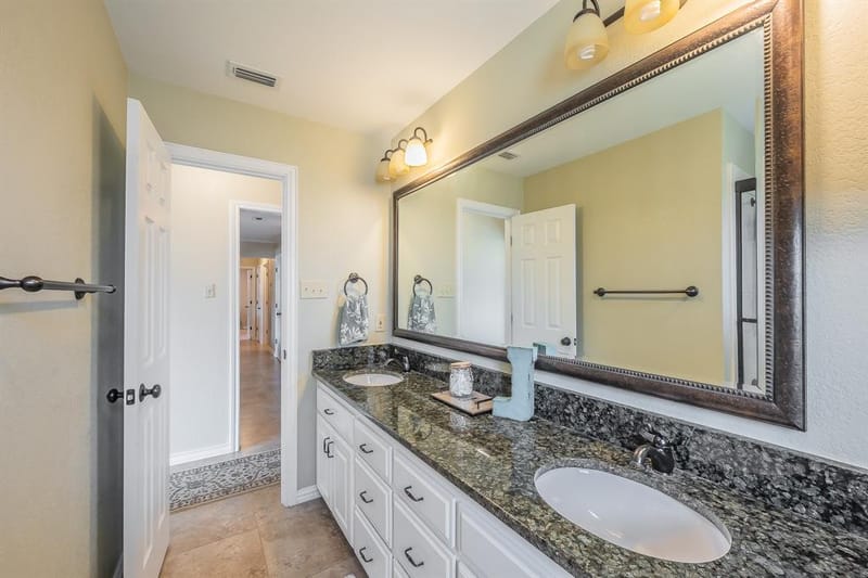 3713 Quail Run, Granbury TX 76049 - Photo 24