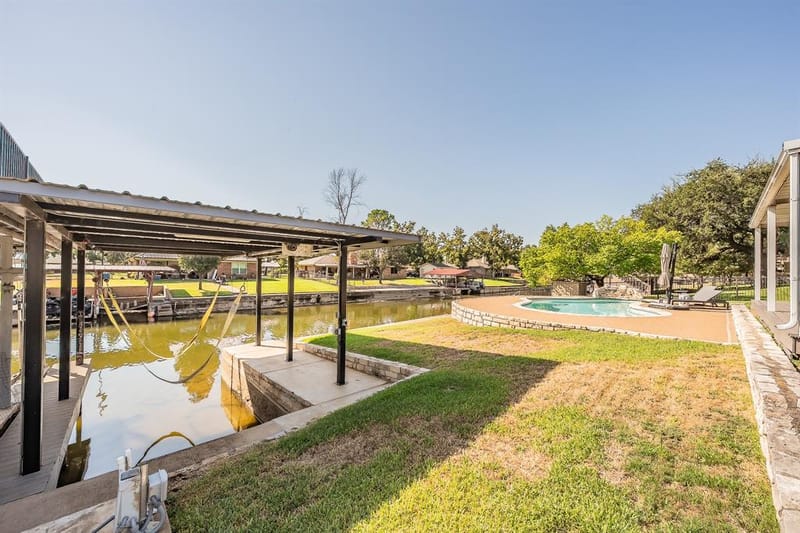 3713 Quail Run, Granbury TX 76049 - Photo 11