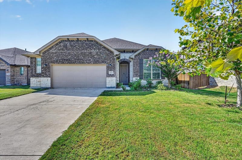 2313 Sheppards Lane, Waxahachie TX 75167