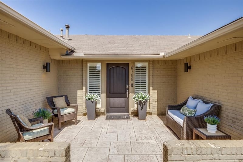 6755 Hillwood Lane, Dallas TX 75248 - Photo 2