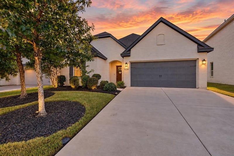 5220 Sonata Trail, Fort Worth TX 76126