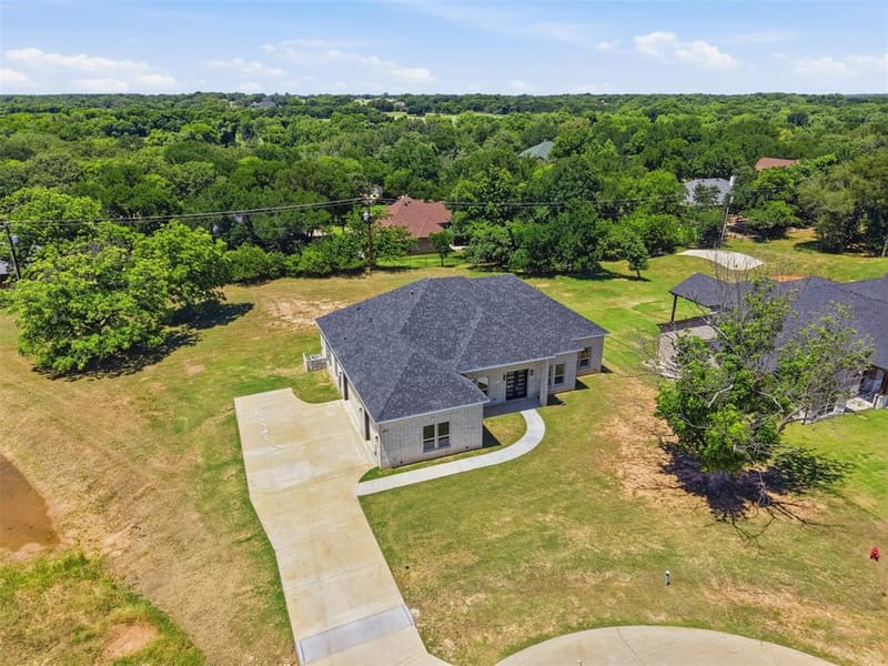 2304 Candlestick Drive, Granbury TX 76049 - Photo 28