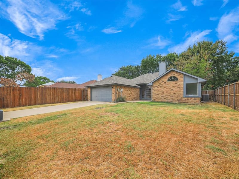 2409 Hedgeway Circle, Garland TX 75044 - Photo 29