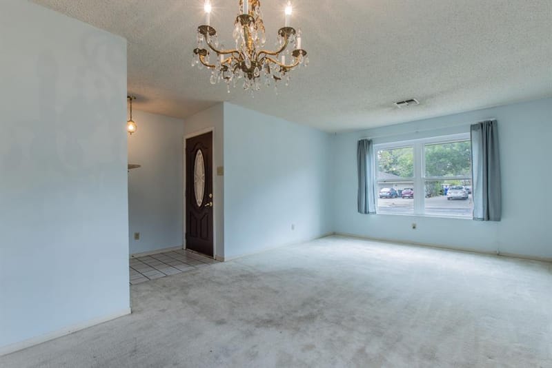 5719 Stratford Drive, Waco TX 76710 - Photo 5