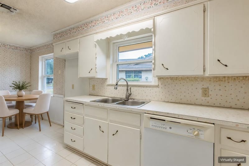5719 Stratford Drive, Waco TX 76710 - Photo 8
