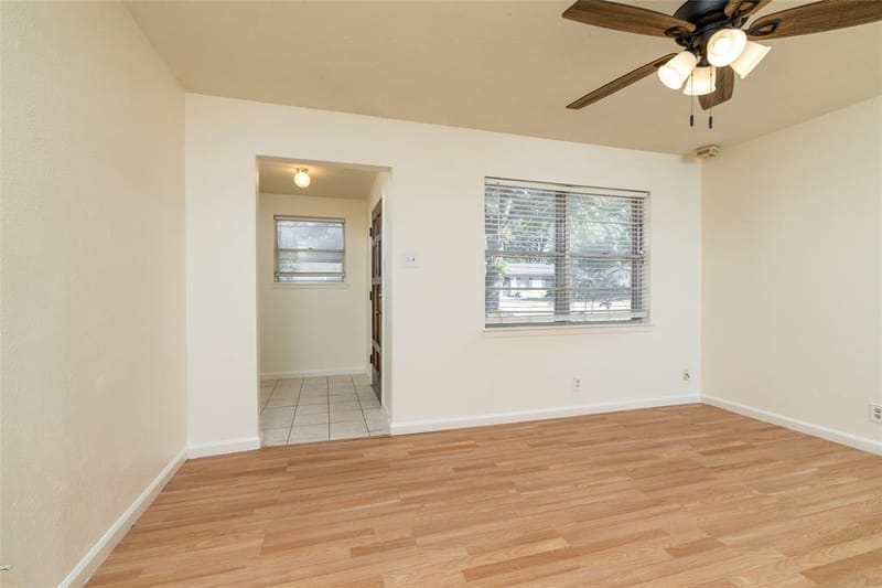 2204 Cales Drive, Arlington TX 76013 - Photo 7