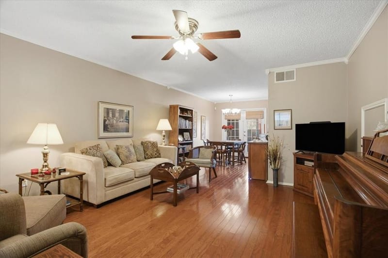 3205 Donnelly # 202, Fort Worth TX 76107 - Photo 6