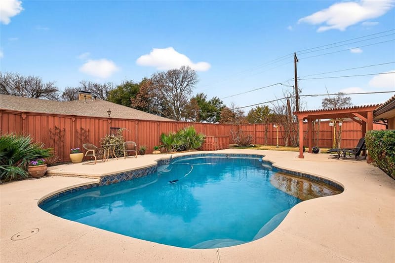 15415 Leavalley Drive, Dallas TX 75248 - Photo 24