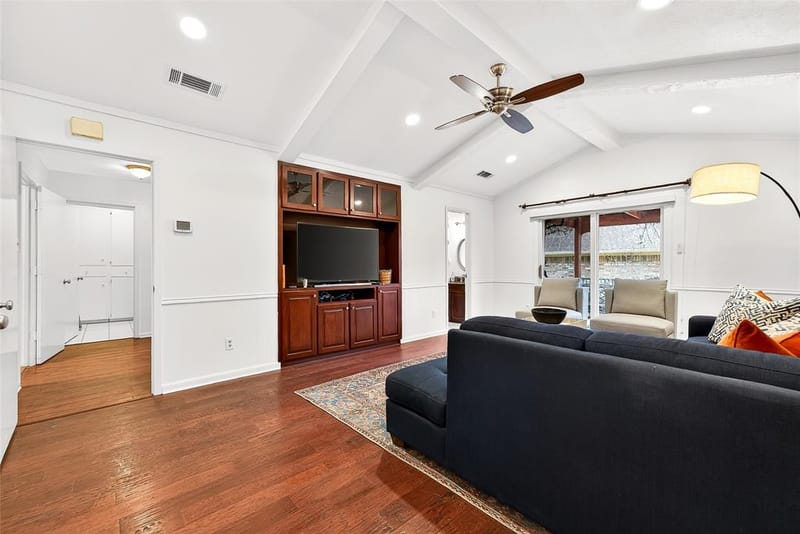15415 Leavalley Drive, Dallas TX 75248 - Photo 14