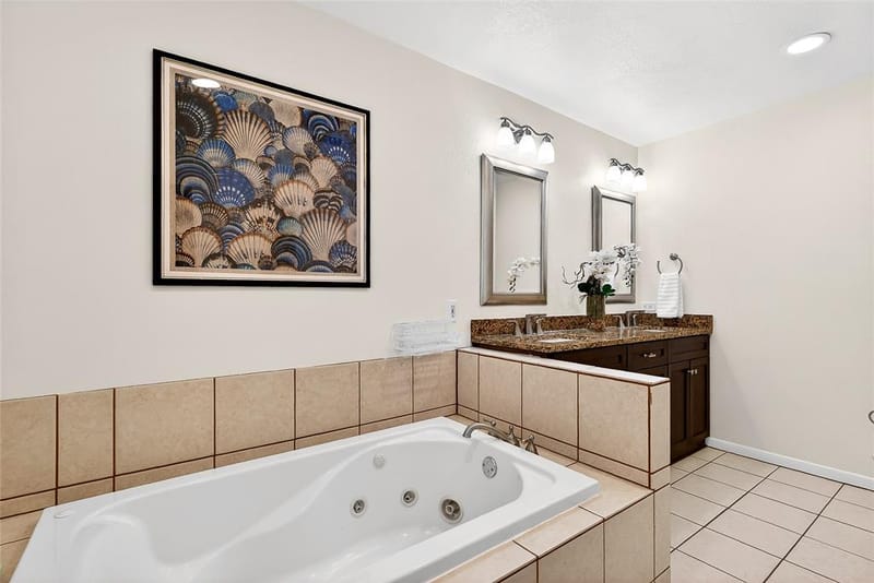 15415 Leavalley Drive, Dallas TX 75248 - Photo 19