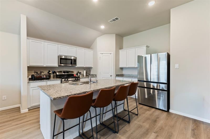7537 Prairie Holly Lane, Venus TX 76084 - Photo 9