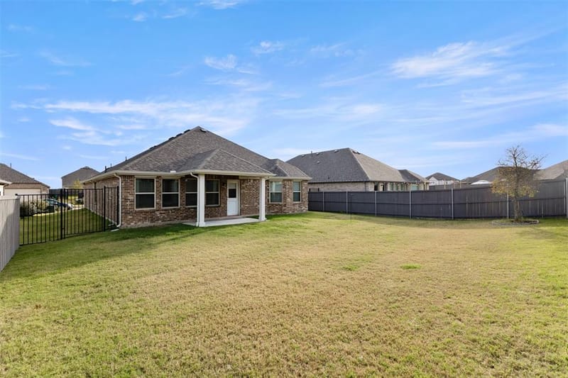 7537 Prairie Holly Lane, Venus TX 76084 - Photo 25