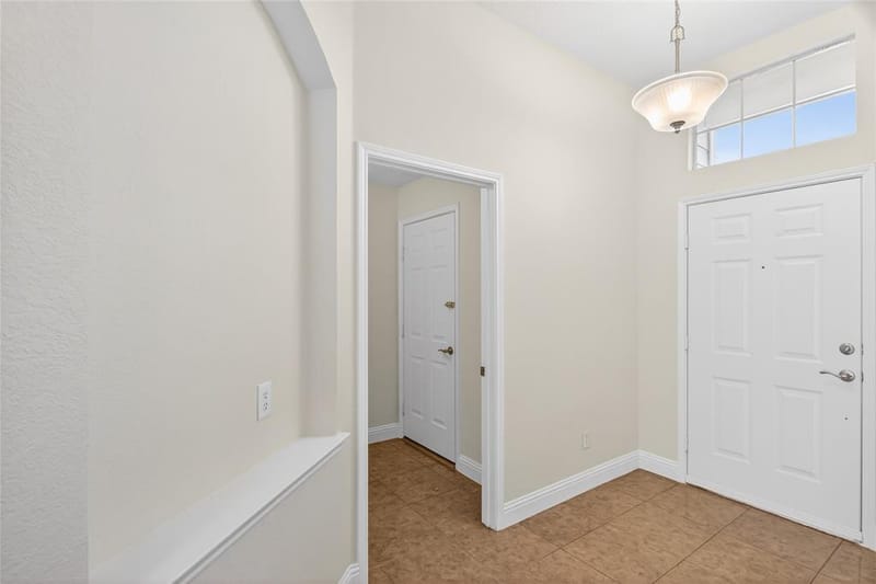 4817 Barnhill Lane, Fort Worth TX 76135 - Photo 4