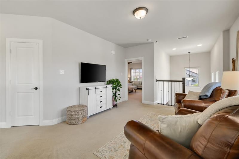 1820 Roundtree Circle W, Fort Worth TX 76008 - Photo 21