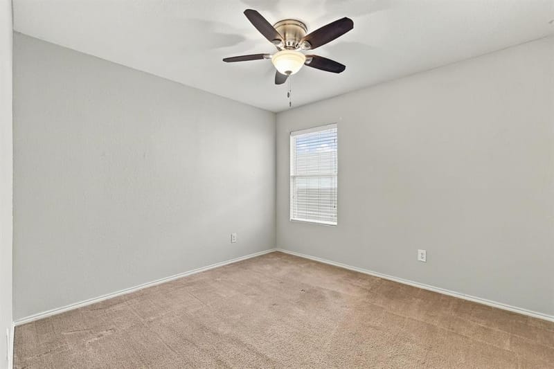 729 Rio Bravo Drive, Fort Worth TX 76052 - Photo 16