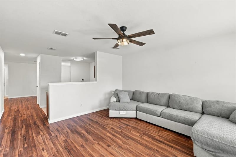 729 Rio Bravo Drive, Fort Worth TX 76052 - Photo 7