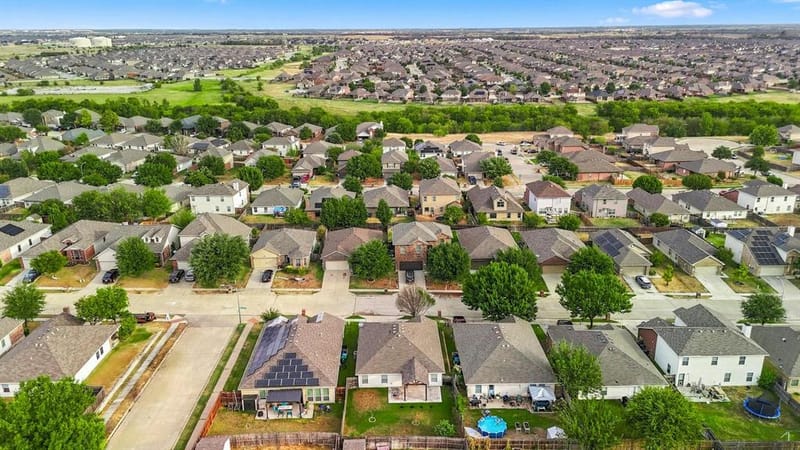 729 Rio Bravo Drive, Fort Worth TX 76052 - Photo 35
