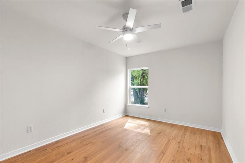 1402 N Brents Avenue, Sherman TX 75090 - Photo 23