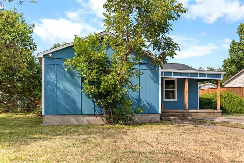 1402 N Brents Avenue, Sherman TX 75090 - Photo 27