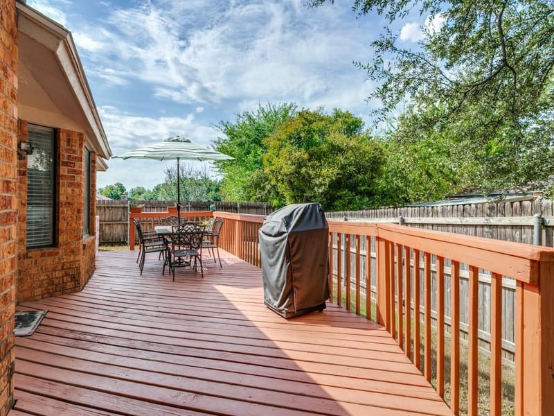221 Meadowhill Drive, Benbrook TX 76126 - Photo 23