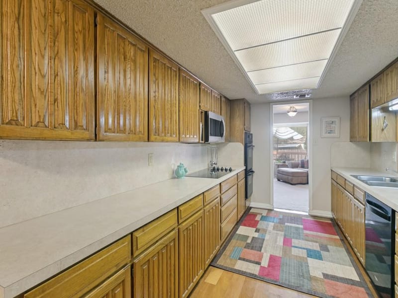 221 Meadowhill Drive, Benbrook TX 76126 - Photo 9