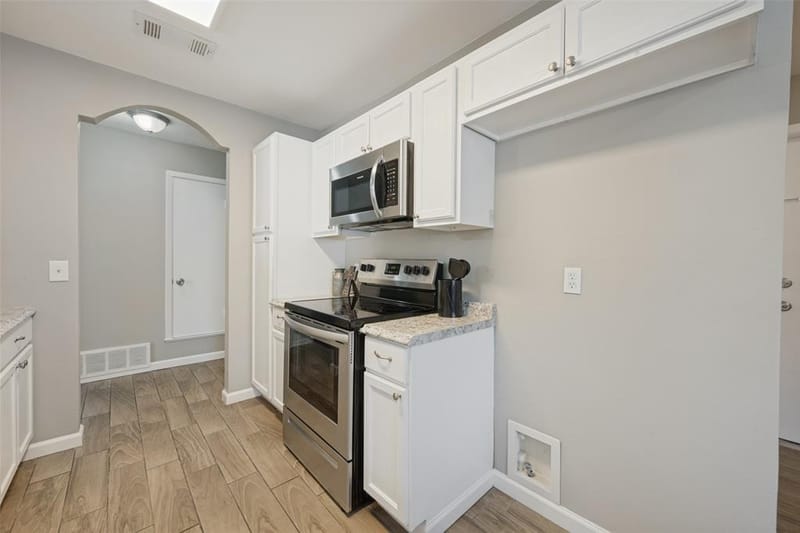 5909 Kary Lynn Drive S, Watauga TX 76148 - Photo 9