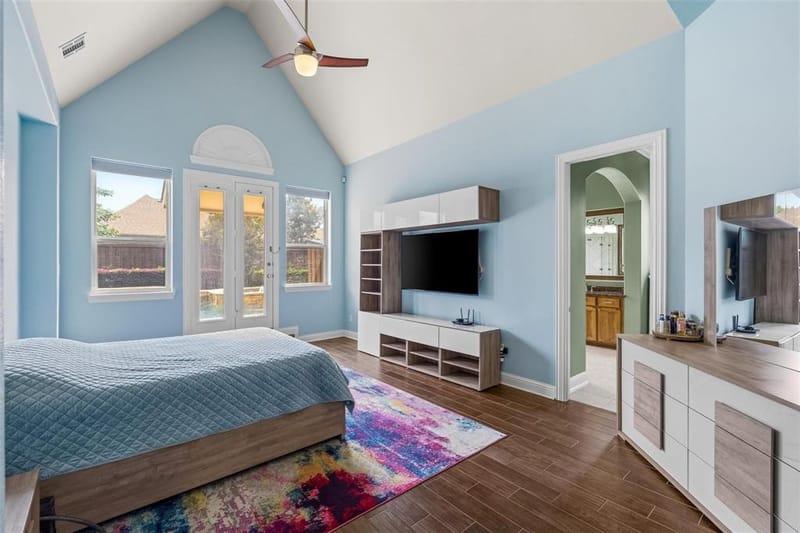 1005 High Hawk Trail, Euless TX 76039 - Photo 16