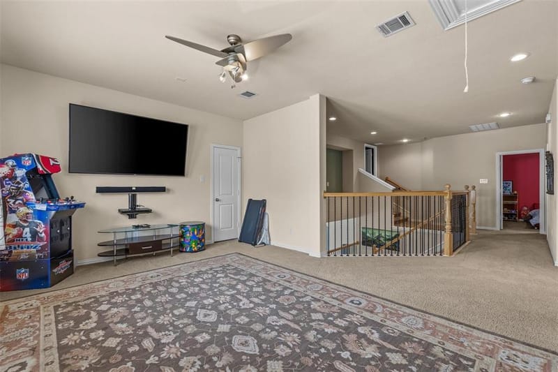 1005 High Hawk Trail, Euless TX 76039 - Photo 22