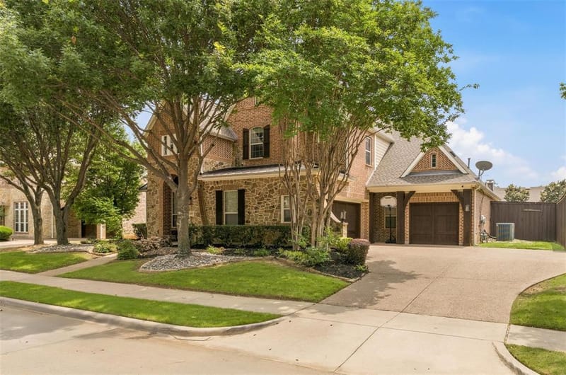 1005 High Hawk Trail, Euless TX 76039 - Photo 3