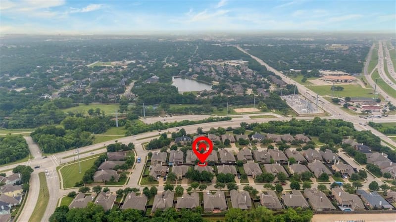 1005 High Hawk Trail, Euless TX 76039 - Photo 34