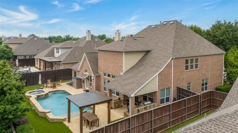 1005 High Hawk Trail, Euless TX 76039 - Photo 35