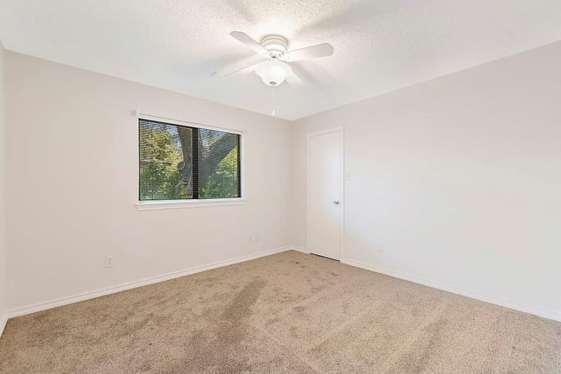 2214 Marvin Gardens Street, Arlington TX 76011 - Photo 5