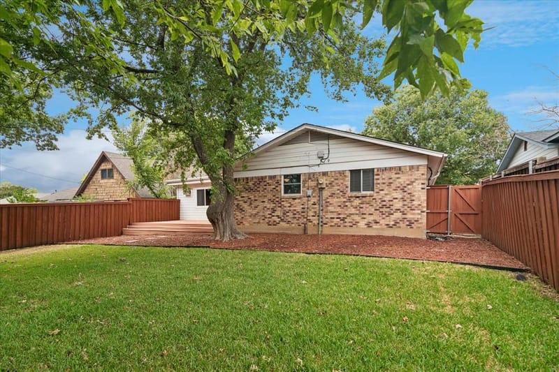 1109 S Valentine Drive, Sherman TX 75090 - Photo 10