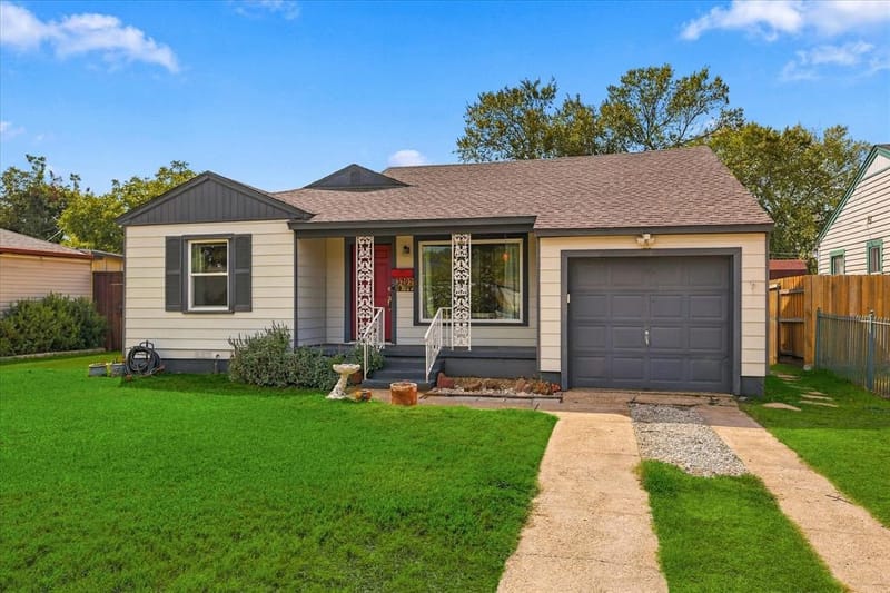 3202 Casino Drive, Dallas TX 75224