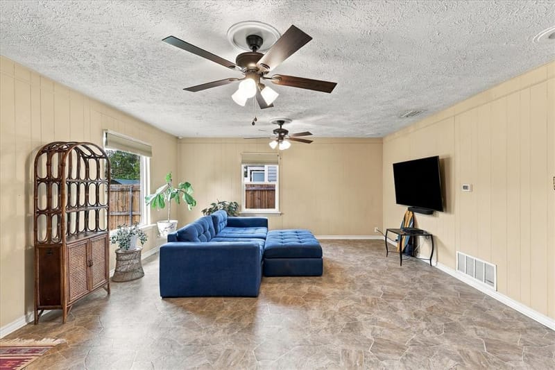3202 Casino Drive, Dallas TX 75224 - Photo 11