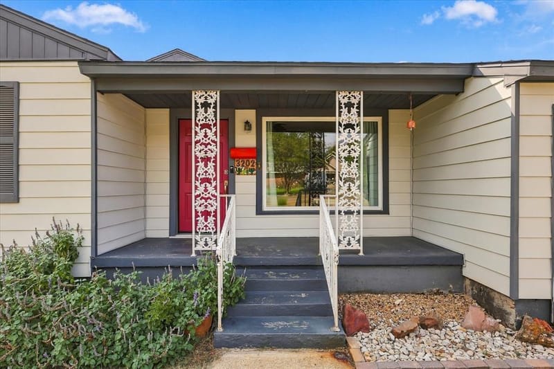 3202 Casino Drive, Dallas TX 75224 - Photo 4