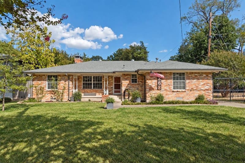 2868 Ripplewood Drive, Dallas TX 75228