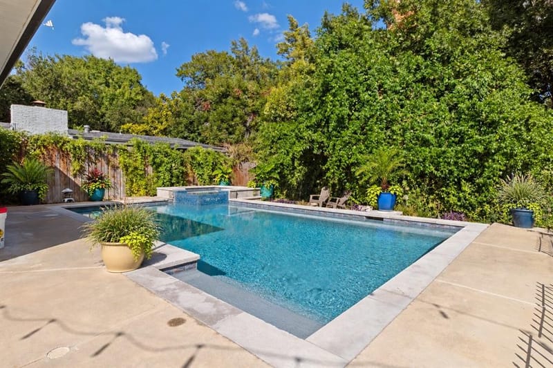 2868 Ripplewood Drive, Dallas TX 75228 - Photo 10