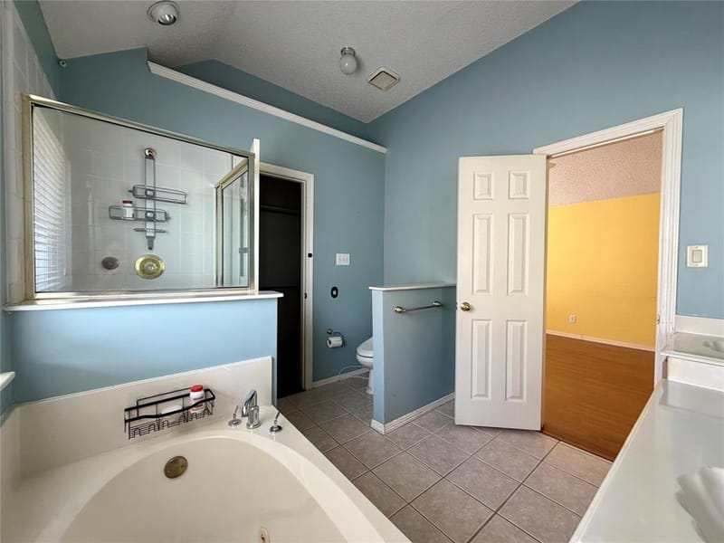 18932 Ravenglen Court, Dallas TX 75287 - Photo 10