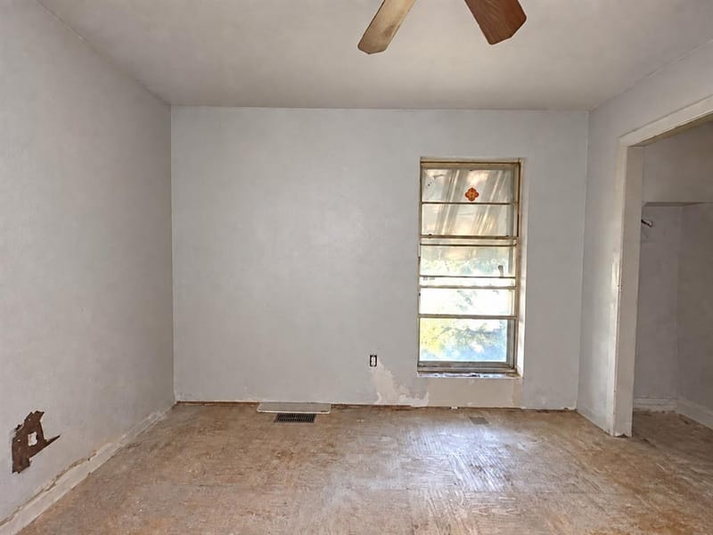 2001 Carverly Drive, Fort Worth TX 76112 - Photo 9