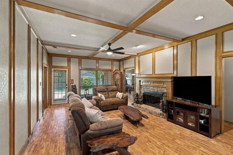 7101 Hazel Place, North Richland Hills TX 76182 - Photo 4