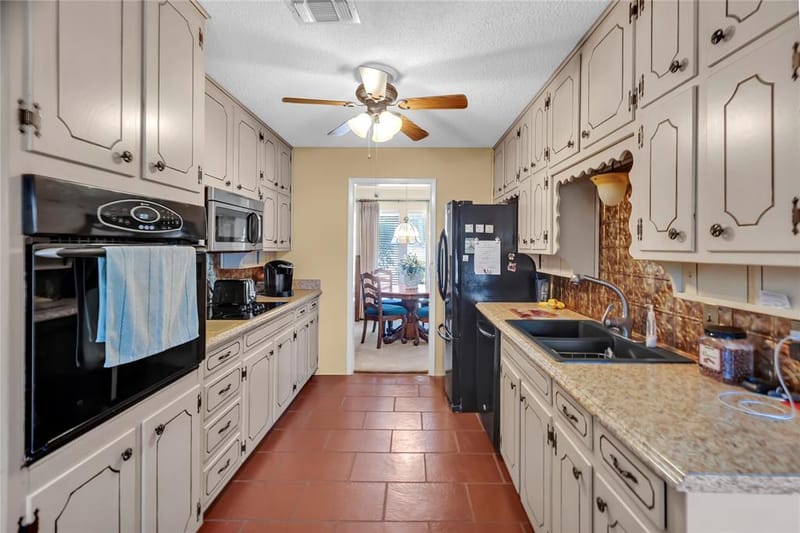 515 Hillside Road, Colleyville TX 76034 - Photo 9