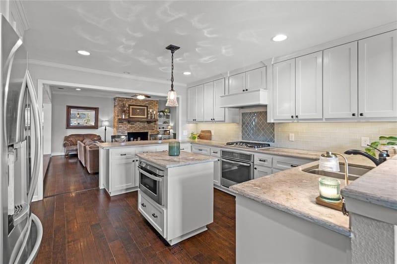 402 Coachlight Trail, Rockwall TX 75087 - Photo 9