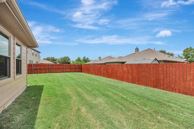 933 Keel Line Drive, Crowley TX 76036 - Photo 38