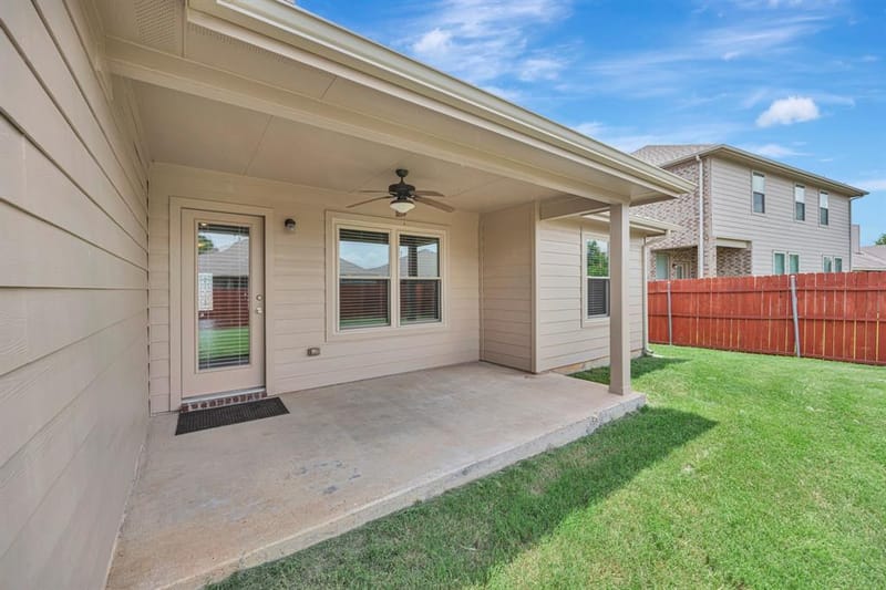 933 Keel Line Drive, Crowley TX 76036 - Photo 33