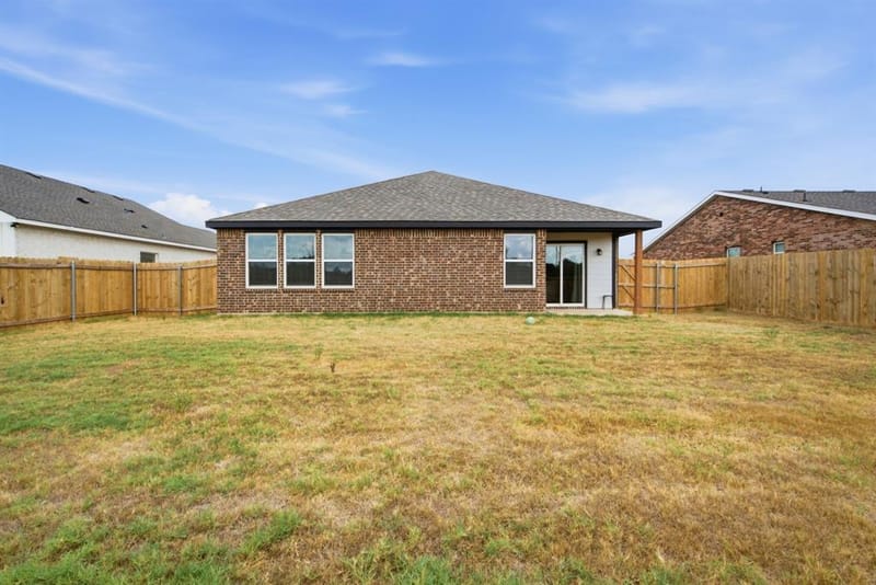 417 Jameson Street, Springtown TX 76082 - Photo 20