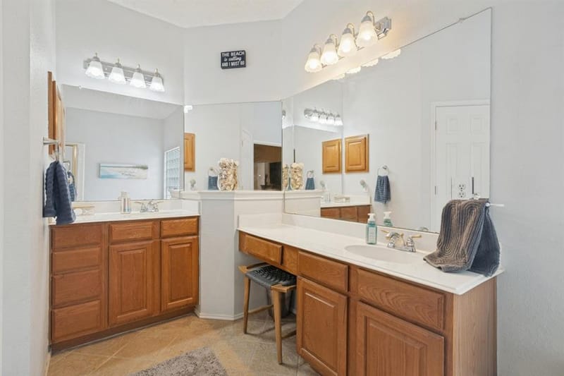 4914 Petersburg Drive, Rowlett TX 75088 - Photo 11