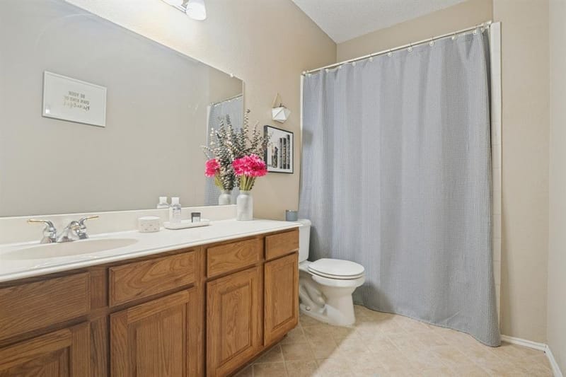 4914 Petersburg Drive, Rowlett TX 75088 - Photo 8