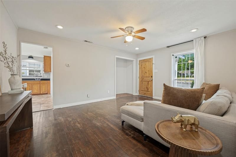 2614 Valwood Parkway, Farmers Branch TX 75234 - Photo 7